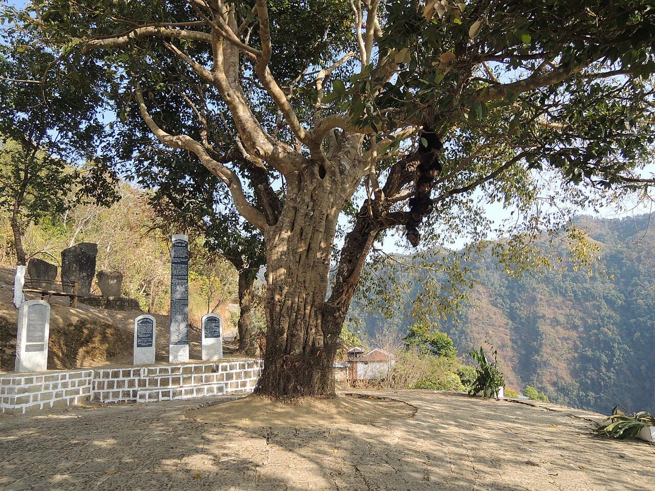 Chang Lo (Chang dance)