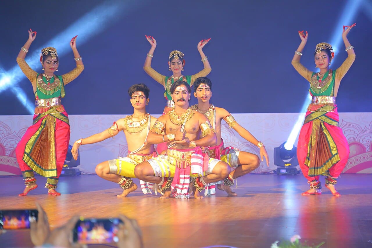 Perini Thandavam